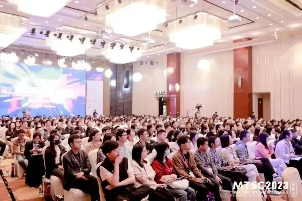 日光月美论坛，探索美与分享知识的乐园