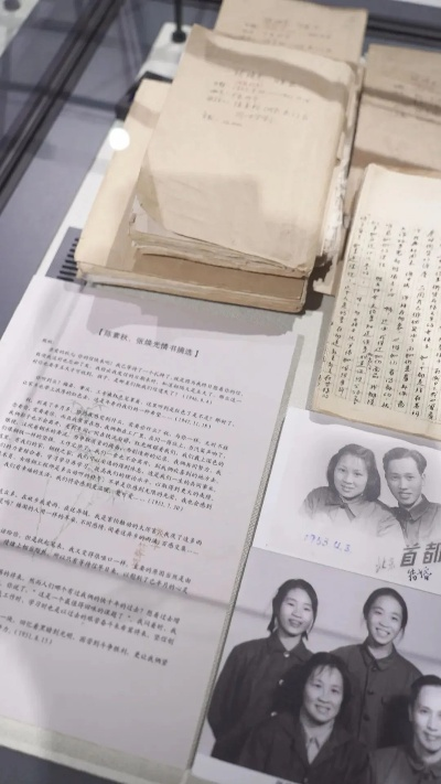 女孩读烈士家书感动人心，触动外国游客情感