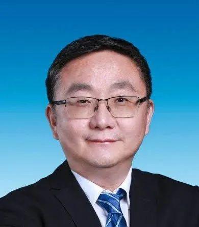 傅华担任新华社总编辑，引领新闻事业迈向新篇章