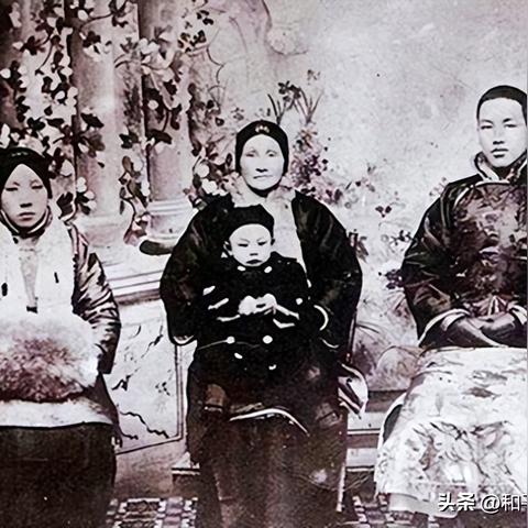 揭开迷雾，探寻真实的蒋介石历史真相